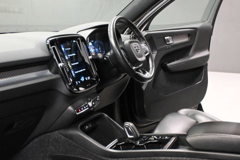 Volvo XC40 1.5 XC40 R-Design Pro T5 Recharge Auto 5dr 12