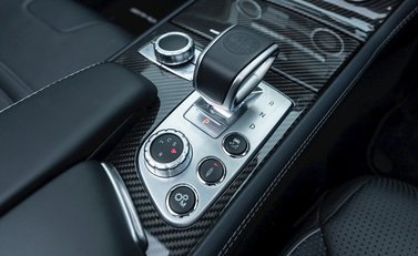 Mercedes-Benz SL Class SL63 22