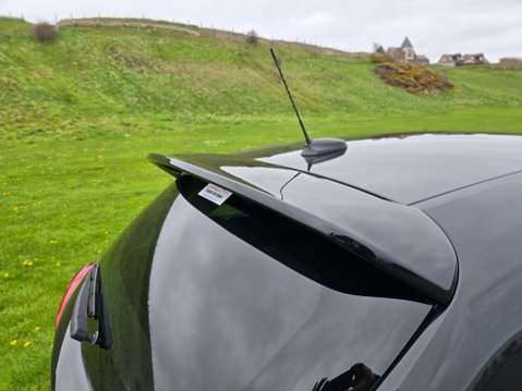 Vauxhall Corsa 1.4i ecoTEC SRi VX Line Nav Black Euro 6 3dr 35