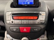 Toyota Aygo 1.0 VVT-i Move MultiMode Euro 5 5dr 20