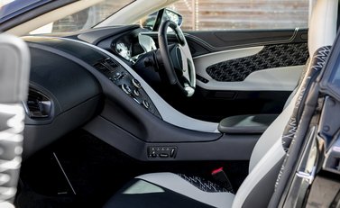 Aston Martin Zagato Vanquish Volante 16