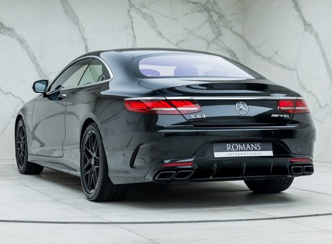 Mercedes-Benz S Class S63 AMG Coupe 7