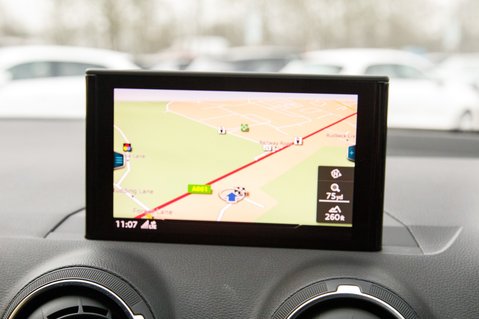 Audi Q2 TFSI SPORT 30