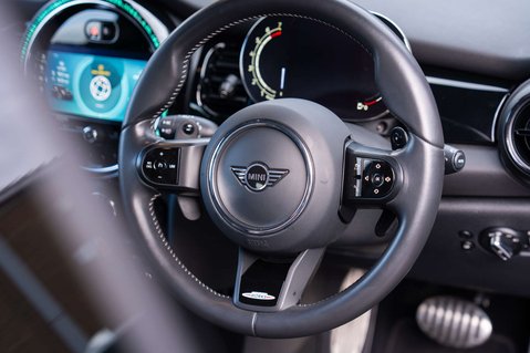 Mini Hatch 2.0 Cooper S Sport Auto 3dr 33
