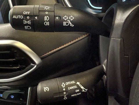 MG HS 1.5 MG HS Exclusive 5dr 17