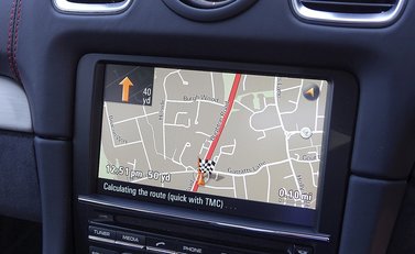 Porsche Cayman GT4 5