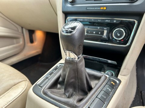 Skoda Superb LAURIN AND KLEMENT TDI CR 11