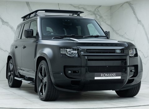 Land Rover Defender 110 V8 6