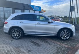 Mercedes-Benz GLC GLC 300 D 4MATIC AMG LINE PREMIUM PLUS 8