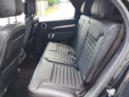Land Rover Discovery 2023 R-DYNAMIC SE MHEV rear seat conversion deployable side steps  21