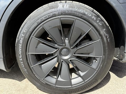 Tesla Model Y (Dual Motor) Long Range SUV 5dr Electric Auto 4WDE (384 bhp) 15