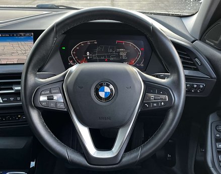 BMW 1 Series 1.5 118I Sport Auto 5dr 15