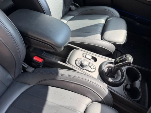 Mini Countryman COOPER EXCLUSIVE 66