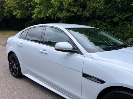 Jaguar XE 2.0i R-Sport Auto Euro 6 (s/s) 4dr 25