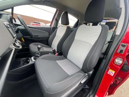 Toyota Yaris 1.5 Yaris Icon Tech VVT-i 5dr 52