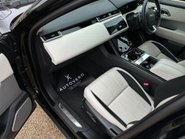 Land Rover Range Rover Velar R-DYNAMIC SE 38