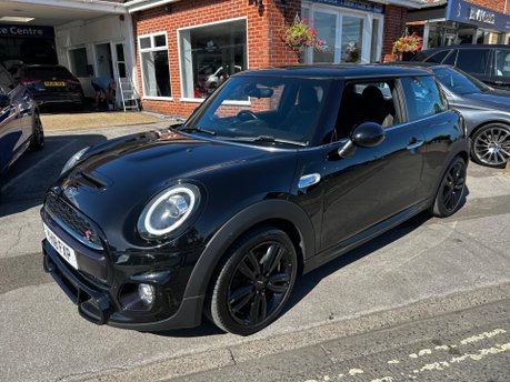 Mini Hatch 2.0 Cooper S Steptronic Euro 6 (s/s) 3dr