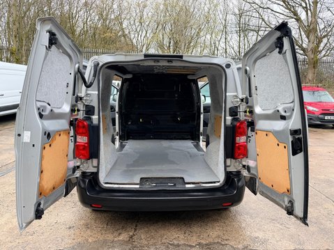 Peugeot Expert 1.6 BlueHDi 1000 Professional Standard Panel Van 6dr Diesel Manual MWB Euro 16