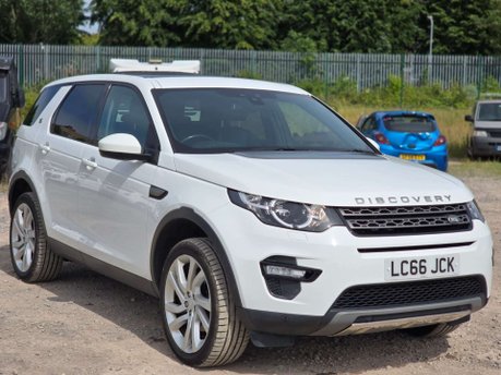 Land Rover Discovery Sport 2.0 TD4 SE Tech SUV 5dr Diesel Auto 4WD Euro 6 (s/s) (180 ps) 29