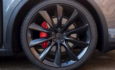 Tesla Model X X P100 19