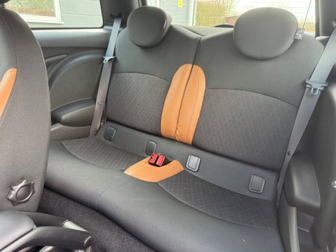 Mini Hatch COOPER 34