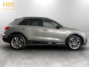 Audi Q3 1.5 TFSI CoD 35 Black Edition SUV 5dr Petrol S Tronic Euro 6 (s/s) (150 ps) 8