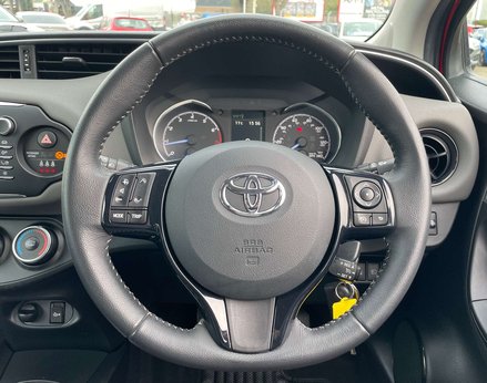 Toyota Yaris 1.5 Yaris Icon Tech VVT-i 5dr 19