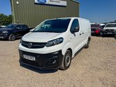 Vauxhall Vivaro AUTO LWB [SOLD SM] L2H1 Low Roof 3100 Dynamic Air Con SELECT 2