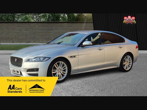 Jaguar XF R-SPORT 1