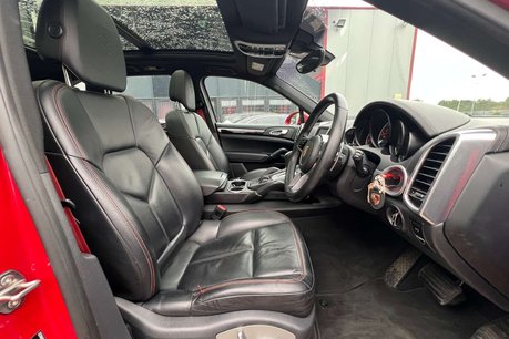 Porsche Cayenne 3.0 TD V6 SUV 5dr Diesel TiptronicS 4WD Euro 6 (s/s) (262 ps) 20