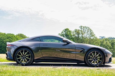 Aston Martin Vantage 4.0 V8 Coupe