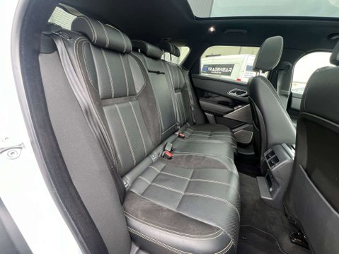 Land Rover Range Rover Velar 2.0 Range Rover Velar R-Dynamic SE D240 Automatic 4WD 5dr - NATIONAL DELIVE 33