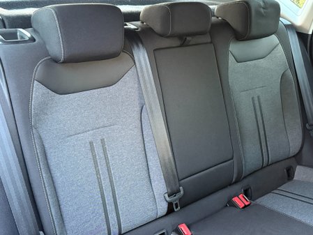 SEAT Ateca TSI EVO SE TECHNOLOGY 28