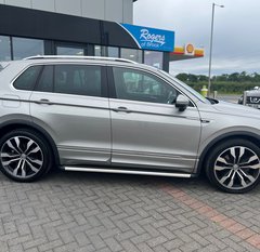 Volkswagen Tiguan R-LINE TECH 2.0 TDI 4MOTION DSG AUTO 3
