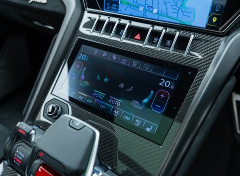 Lamborghini Urus Performante 22