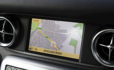 Mercedes-Benz SLS AMG 18