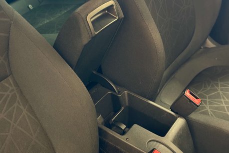 Skoda Yeti 2.0 TDI SE Plus SUV 5dr Diesel Manual 4WD Euro 5 (140 ps) 51