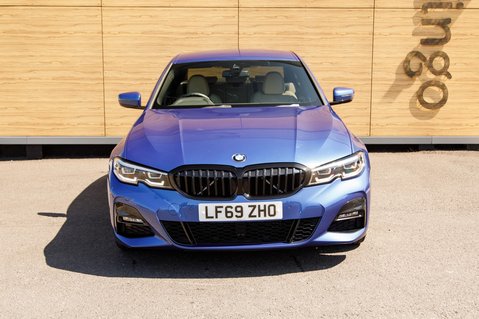 BMW 3 Series 320I M SPORT 5