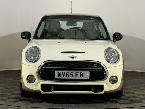 Mini Hatch COOPER SD 2