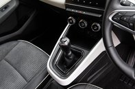 Renault Clio TECHNO TCE 32