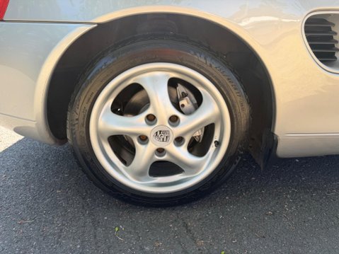 Porsche Boxster 2.7 986 2dr 66