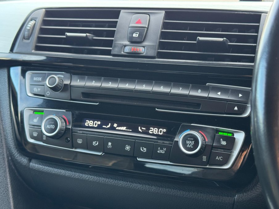 2018 BMW 4 Series — image 27
