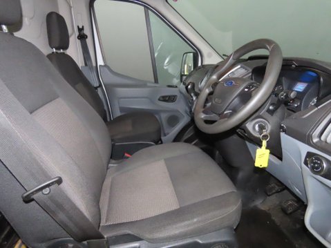 Ford Transit 2.0 350 EcoBlue FWD L2 H3 Euro 6 5dr 2