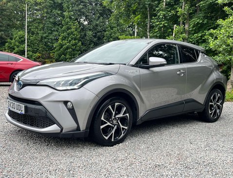 Toyota C-HR 1.8 C-HR Design HEV CVT 5dr 11