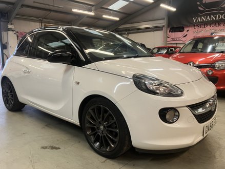 Vauxhall Adam GLAM