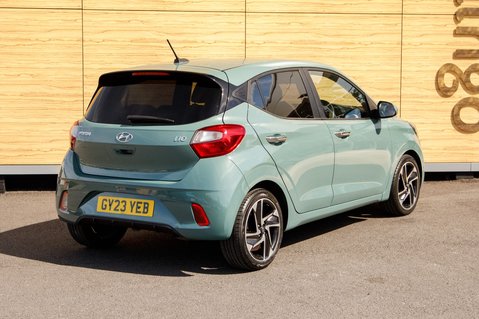 Hyundai i10 MPI PREMIUM 2