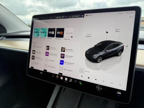 Tesla Model Y (Dual Motor) Long Range SUV 5dr Electric Auto 4WDE (384 bhp) 43