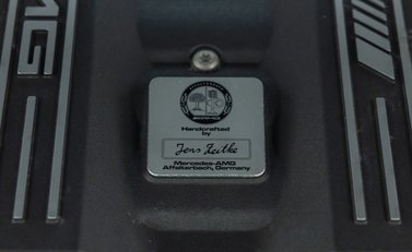 Mercedes-Benz SLS AMG 37