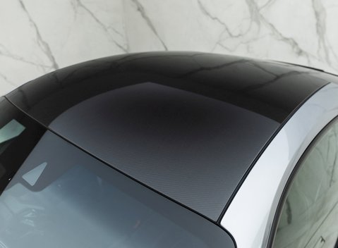 Porsche 911 (992) GT3 Touring 22