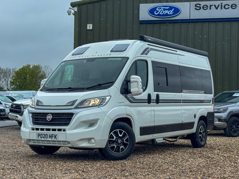 Auto-Sleepers Warwick Duo 2 Berth|2 Belt|Kitchen|Awning|AUTOMATIC|VANLUX